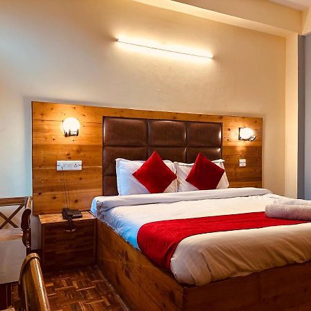 Hotel Grand Kalinga - Near Volvo Bus Stand Manali Екстер'єр фото
