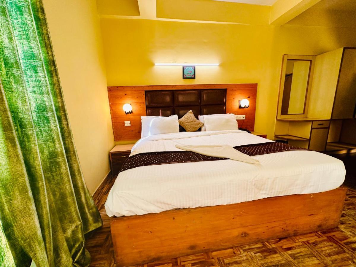 Hotel Grand Kalinga - Near Volvo Bus Stand Manali Екстер'єр фото