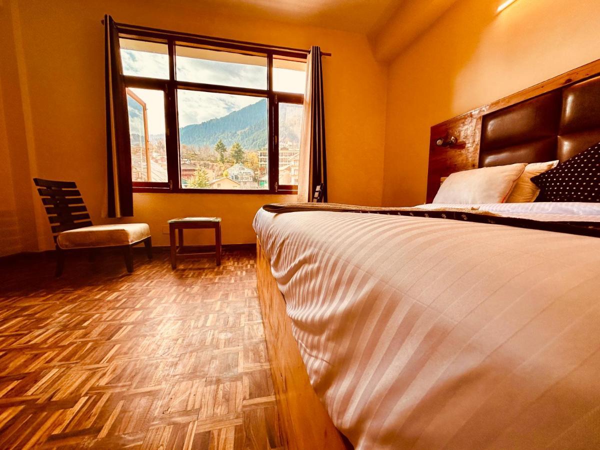 Hotel Grand Kalinga - Near Volvo Bus Stand Manali Екстер'єр фото