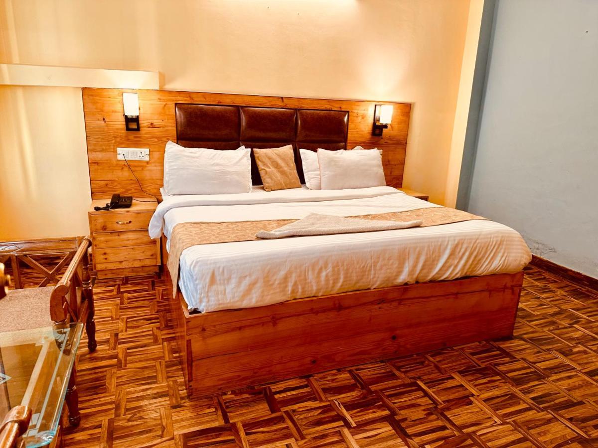 Hotel Grand Kalinga - Near Volvo Bus Stand Manali Екстер'єр фото