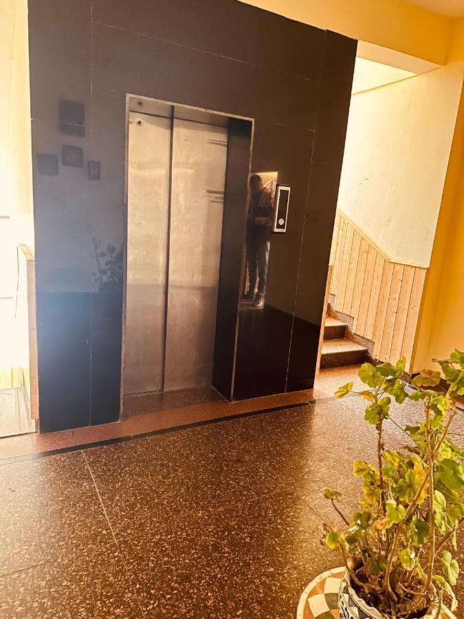 Hotel Grand Kalinga - Near Volvo Bus Stand Manali Екстер'єр фото
