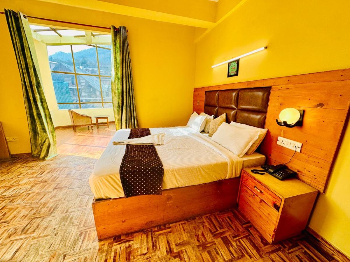 Hotel Grand Kalinga - Near Volvo Bus Stand Manali Екстер'єр фото