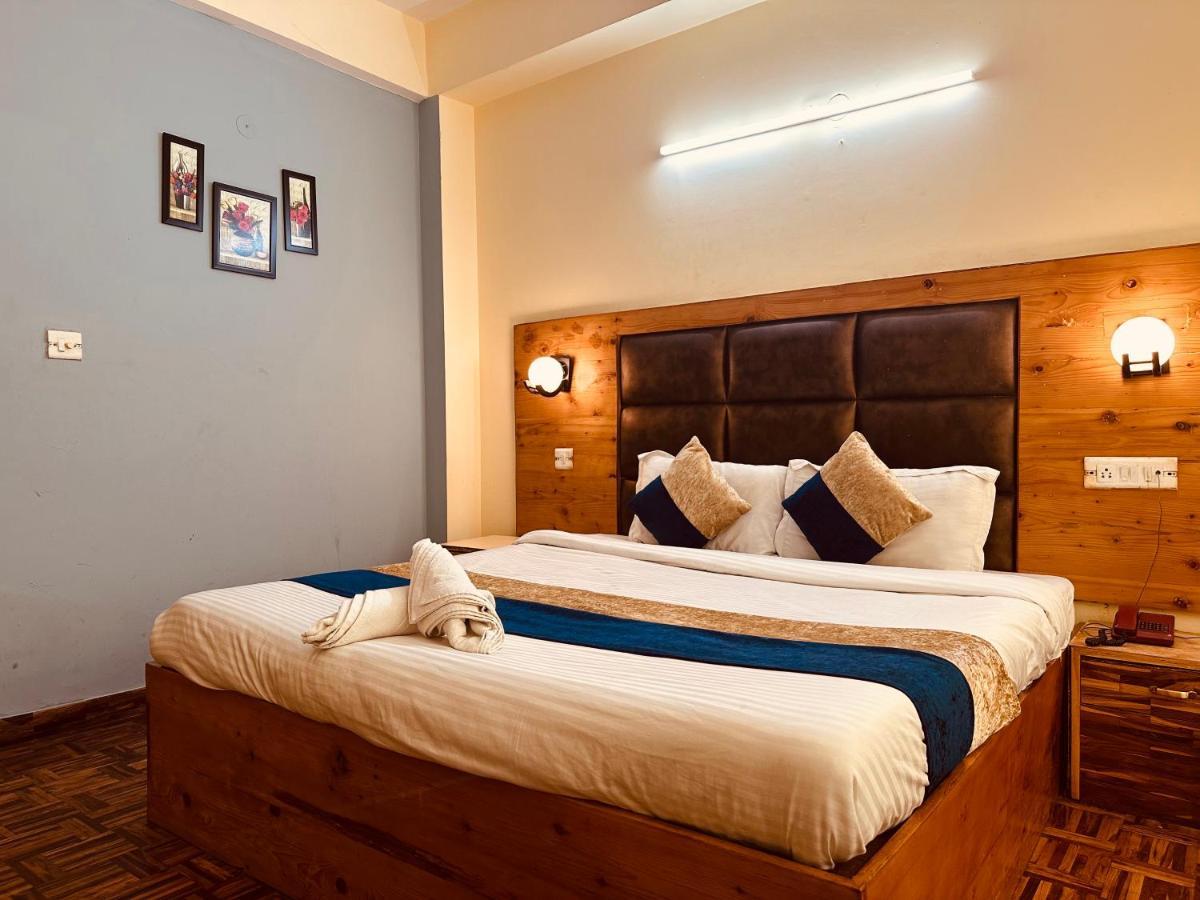 Hotel Grand Kalinga - Near Volvo Bus Stand Manali Екстер'єр фото