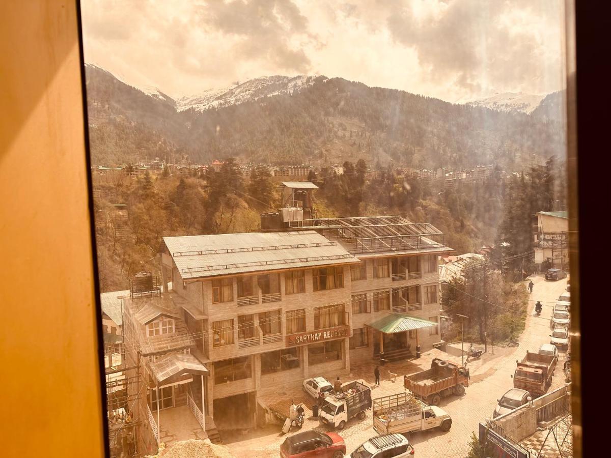 Hotel Grand Kalinga - Near Volvo Bus Stand Manali Екстер'єр фото