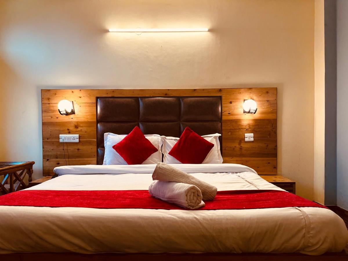 Hotel Grand Kalinga - Near Volvo Bus Stand Manali Екстер'єр фото