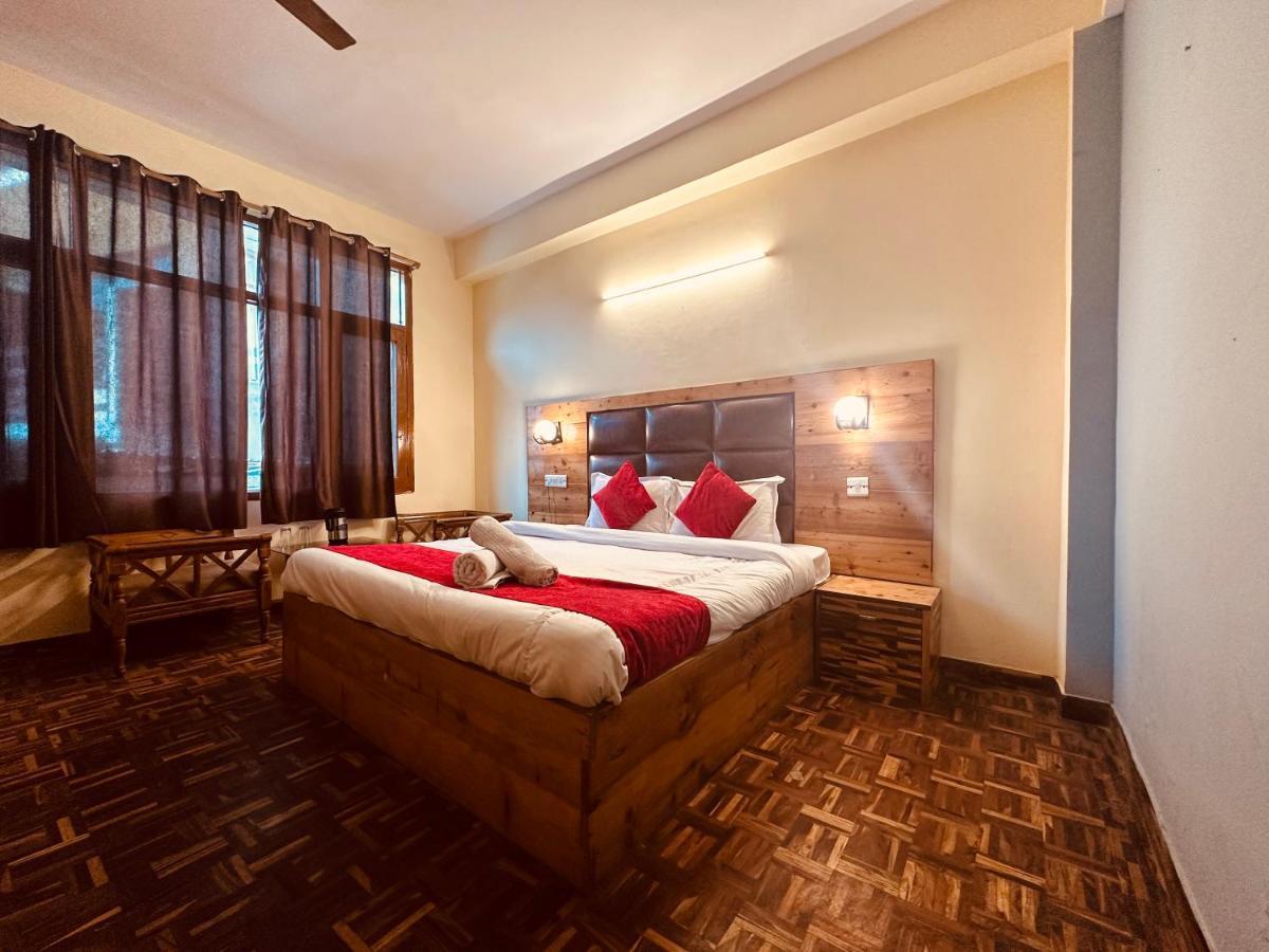 Hotel Grand Kalinga - Near Volvo Bus Stand Manali Екстер'єр фото